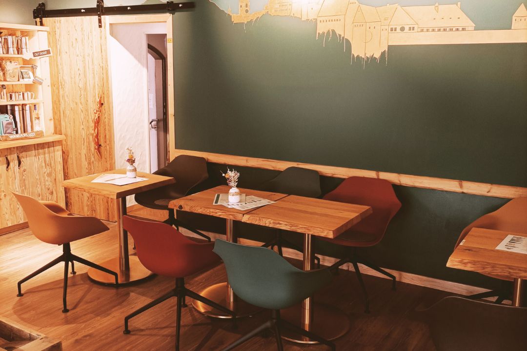 Kaffeerösterei_Füssen_Füssener_Kaffeeroesterei_Erste_Kaffeekult_Cafe_Restaurant_Skyline_Allgäu